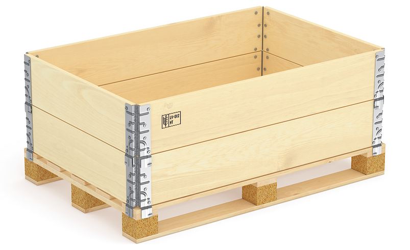 Stackable pinewood pallet collar